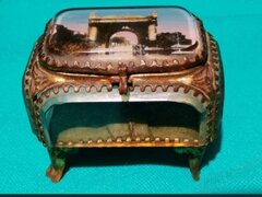 Caseta de bijuterii Belle Epoque, anii 1890-1900